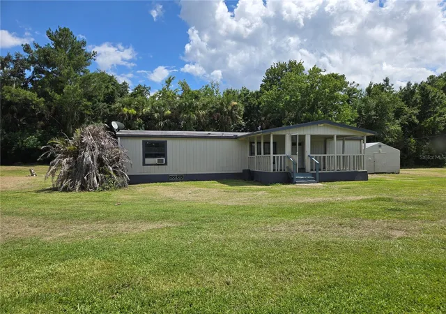 Homes for sale in Oviedo, FL | 1981 N County Road 426, Oviedo, FL 32765 | MLS# O6422318