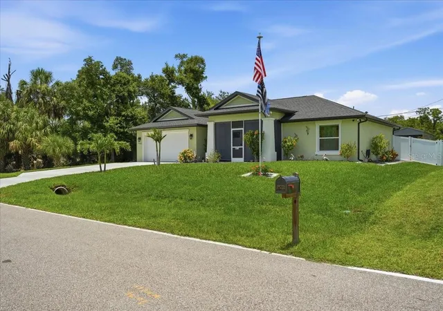 Photo 4 of Single family home for sale at 17432 Shirley Ave, Port Charlotte, FL 33948 | MLS# L4963267 | Listing updated on 2026-09-15