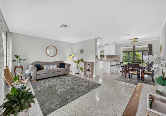 Homes for sale in Altamonte Springs, FL | 619 Marshall St, Altamonte Springs, FL 32701 | MLS# O6422332