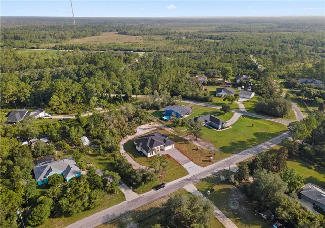 Photo 3 of Single family home for sale at 30643 Apricot Ave, Eustis, FL 32736 | MLS# O6422333 | Listing updated on 2026-10-03