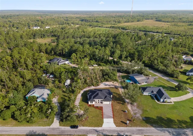 Photo 4 of Single family home for sale at 30643 Apricot Ave, Eustis, FL 32736 | MLS# O6422333 | Listing updated on 2026-10-03