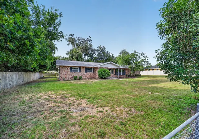 Photo 4 of Single family home for sale at 2421 NE 57th Place, Ocala, FL 34479 | MLS# OM727930 | Listing updated on 2026-09-08