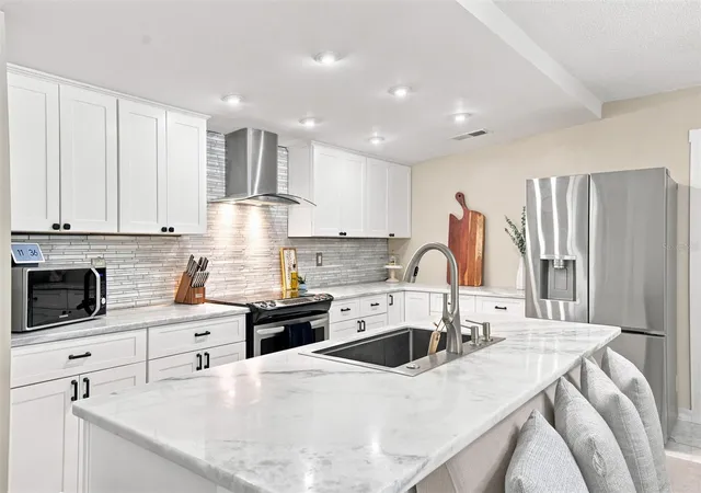 Photo 3 of Single family home for sale at 6230 Cedar St NE, Saint Petersburg, FL 33702 | MLS# TB8525924 | Listing updated on 2026-10-11