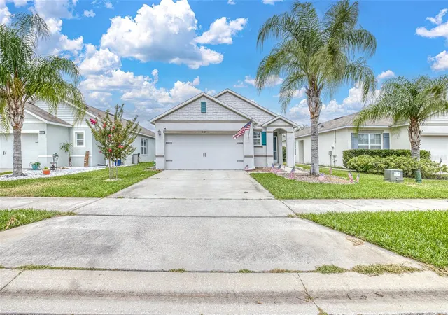 Homes for sale in New Smyrna Beach, FL | 548 Armoyan Wy, New Smyrna Beach, FL 32168 | MLS# NS1088652