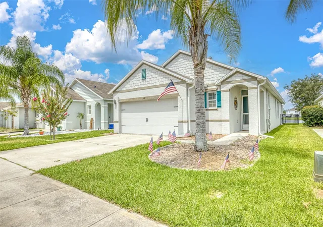 Homes for sale in New Smyrna Beach, FL | 548 Armoyan Wy, New Smyrna Beach, FL 32168 | MLS# NS1088652
