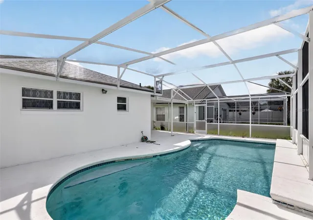 Photo 1 of Single family home for sale at 7813 Turkey Oak Ln, Kissimmee, FL 34747 | MLS# O6422342 | Listing updated on 2026-10-20