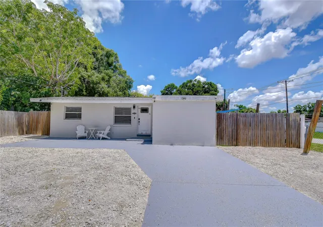 2nd image of 2714 E 98th Ave, Tampa, FL 33612 | MLS# TB8525934