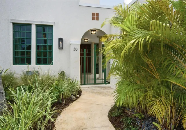 Homes for sale in Dorado, PR | 30 Calle Arenas, Dorado, PR 00646 | MLS# PR9122553
