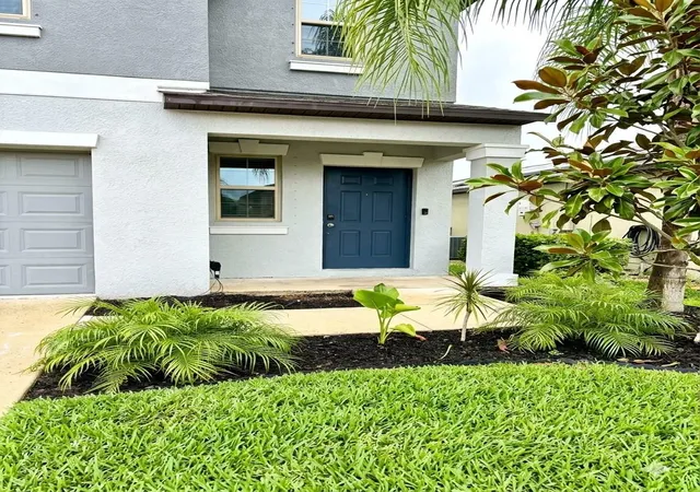 Photo 2 of Single family home for sale at 14832 Crescent Rock Dr, Wimauma, FL 33598 | MLS# TB8525947 | Listing updated on 2026-10-02