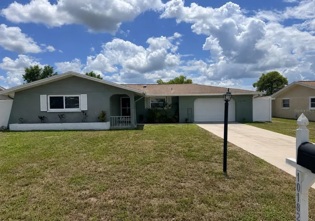 Photo 1 of Single family home for sale at 10124 Holly Dr, Port Richey, FL 34668 | MLS# TB8525950 | Listing updated on 2026-08-16