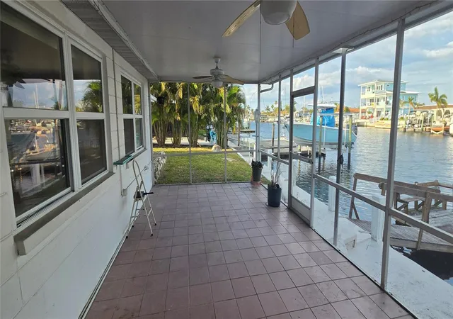 Homes for sale in New Port Richey, FL | 5308 Pilots Pl, New Port Richey, FL 34652 | MLS# W7887338