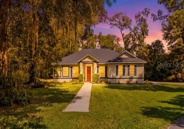 image of 1085 Taylor Rd E, Deland, FL 32724 | MLS# V4950035