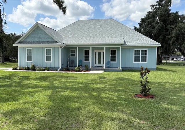 1st image of 122 Sw Scott Pl, Lake City, FL 32024 | MLS# A4699031
