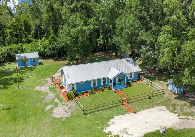 2nd image of 1890 Nw 167th Pl, Trenton, FL 32693 | MLS# GC541697