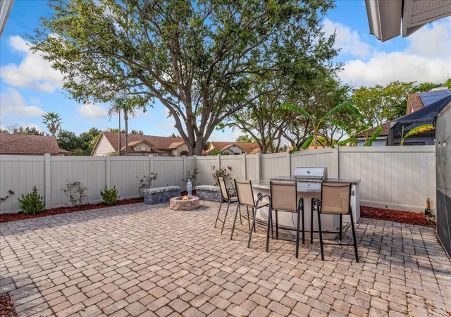 Photo 2 of Single family home for sale at 2821 Lone Feather Dr, Orlando, FL 32837 | MLS# O6422369 | Listing updated on 2026-10-08