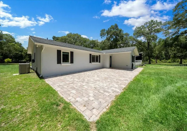 2nd image of 6150 S Hwy 314a, Ocklawaha, FL 32179 | MLS# OM727938