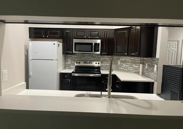3rd image of 13303 Pinyon Dr, Clermont, FL 34711 | MLS# S5153068