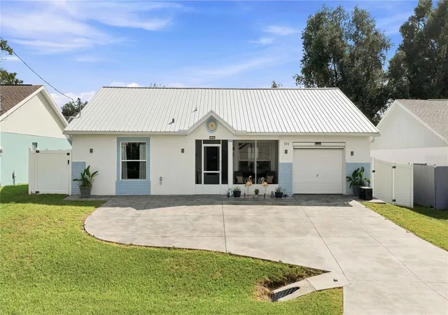 Homes for sale in Beverly Hills, FL | 735 W Starjasmine Pl, Beverly Hills, FL 34465 | MLS# OM727940