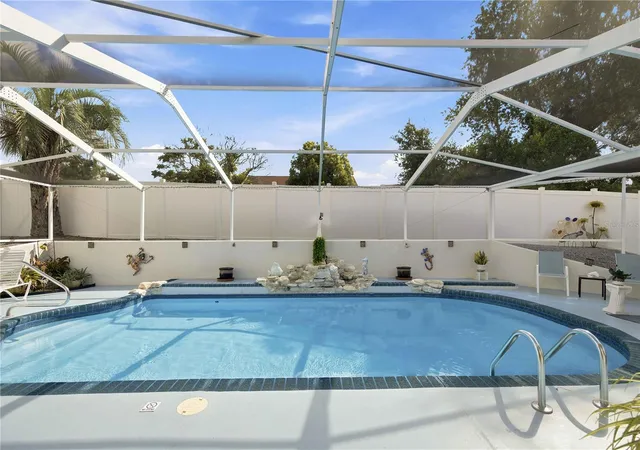 3rd image of 735 W Starjasmine Pl, Beverly Hills, FL 34465 | MLS# OM727940