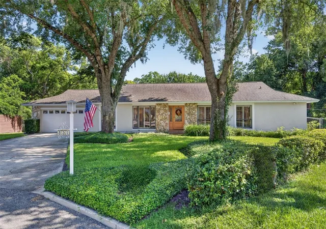 1st image of 823 Woods Court, Maitland, FL 32751 | MLS# O6422384