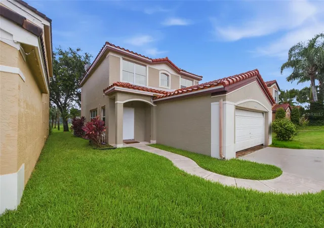 4th image of 4258 Nw 1St Dr, Deerfield Beach, FL 33442 | MLS# TB8525973