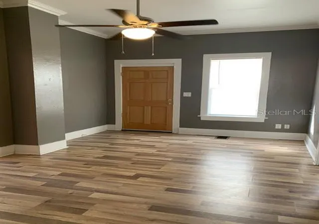 5th image of 201 E Voorhis Ave, Deland, FL 32724 | MLS# O6422387
