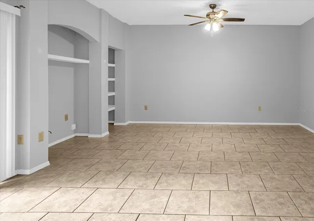 Photo 4 of Condo for sale at 1341 Arbor Vista Loop #205, Lake Mary, FL 32746 | MLS# O6422388 | Listing updated on 2026-09-15