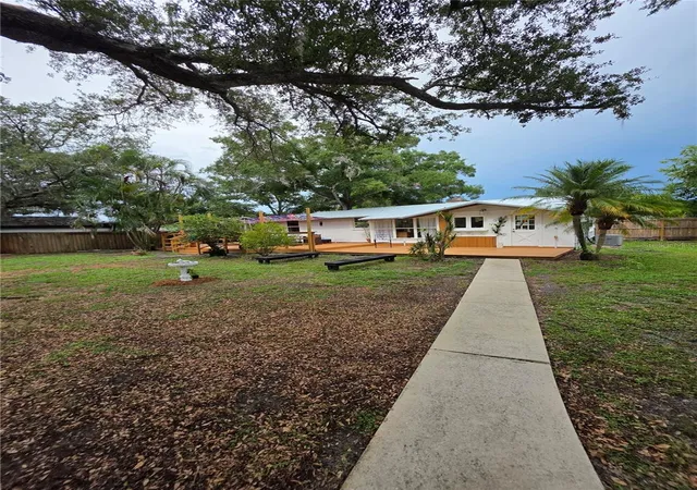 Photo 65 of Sale Pending at 1205 Willis Ave, SARASOTA, FL 34232 | MLS# A4699052 | Listing updated on 2026-10-07