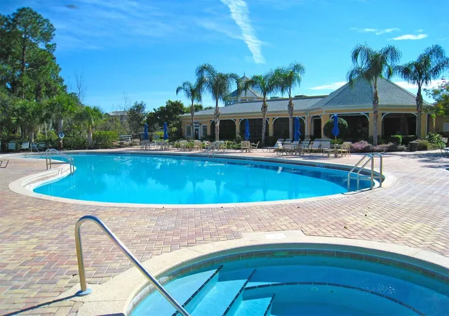 5th image of 802 Gran Bahama Blvd, Davenport, FL 33897