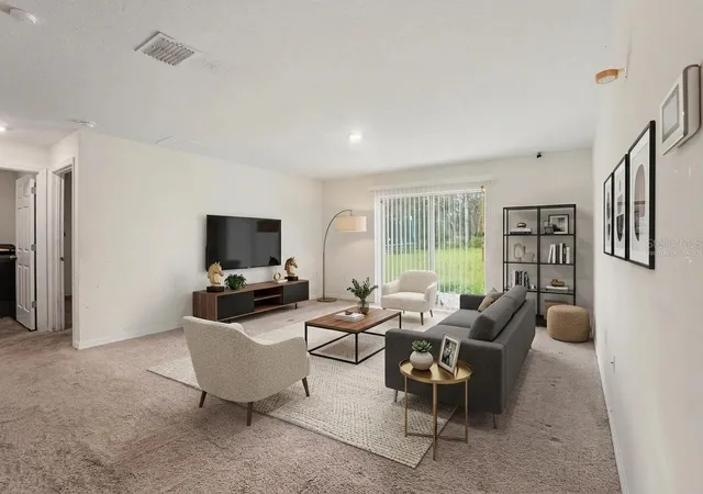 Photo 3 of Single family home for sale at 305 Bowfin Dr, Kissimmee, FL 34759 | MLS# TB8525992 | Listing updated on 2026-08-28