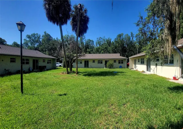 Homes for sale in Crystal River, FL | 753 Ne 9th St, Crystal River, FL 34428 | MLS# W7887343