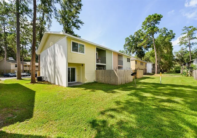 32nd image of 2132 Sw 39th Dr, Gainesville, FL 32607 | MLS# GC541699