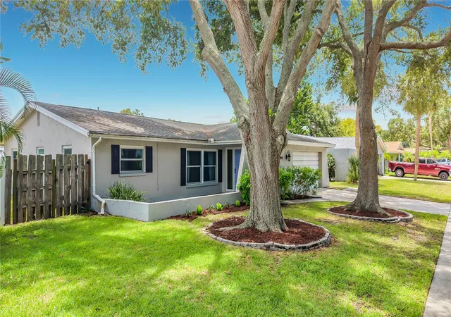 Single family home for sale at 1405 Overcash Dr, DUNEDIN, FL 34698 | MLS# TB8526004