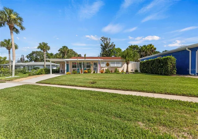 2nd image of 67 Seabreeze Dr, Ormond Beach, FL 32176 | MLS# FC319736