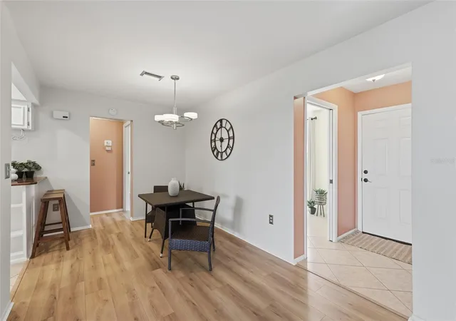 Homes for sale in Nokomis, FL | 404 Oxford Dr #404, Nokomis, FL 34275 | MLS# A4699074