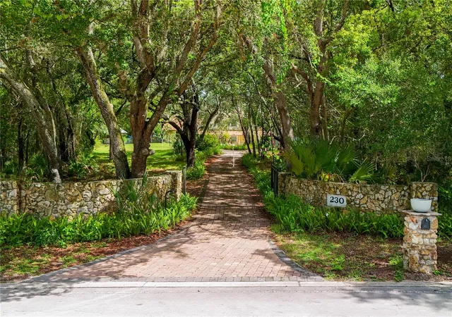 3rd image of 230 E Panama Rd, Winter Springs, FL 32708 | MLS# O6422435