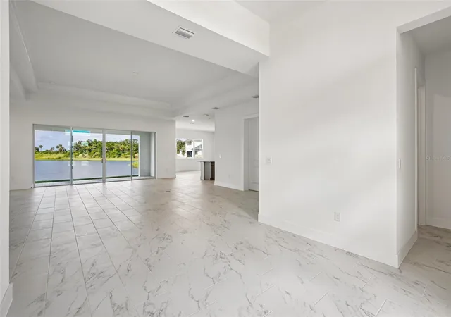Photo 4 of Single family home for sale at 8255 Golden Beach Ct, Parrish, FL 34219 | MLS# TB8526019 | Listing updated on 2026-10-27