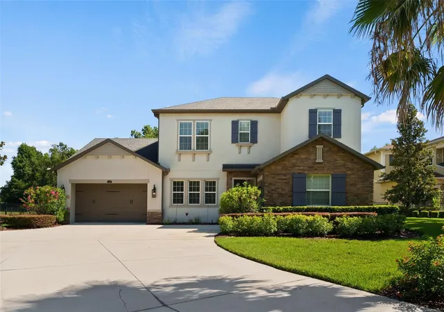 Homes for sale in Lutz, FL | 2608 Meadow Grange Ln, Lutz, FL 33559 | MLS# TB8526020
