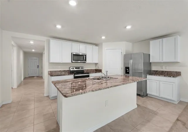 Photo 3 of Single family home for sale at 5038 Cadiz Ct, Brooksville, FL 34604 | MLS# TB8526024 | Listing updated on 2026-10-20