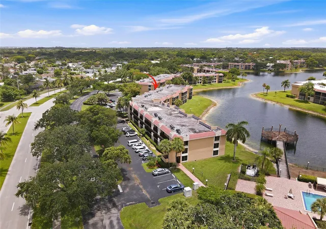 Homes for sale in Margate, FL | 5605 Coral Lake Dr #105, Margate, FL 33063 | MLS# G5114678