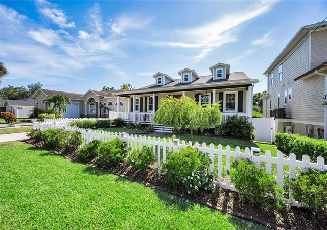 4th image of 3550 Rolando Dr, Palm Harbor, FL 34683 | MLS# TB8526027