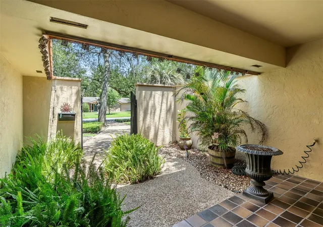 3rd image of 229 Flame Ave, Maitland, FL 32751 | MLS# O6422450