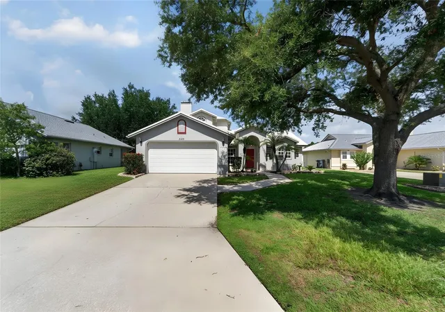 Photo 1 of Single family home for sale at 5309 St Lucia Dr, Lakeland, FL 33812 | MLS# TB8526032 | Listing updated on 2026-10-21