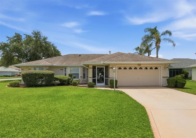 Photo 1 of Single family home for sale at 4646 Inverness Dr, Leesburg, FL 34748 | MLS# G5114682 | Listing updated on 2026-08-05