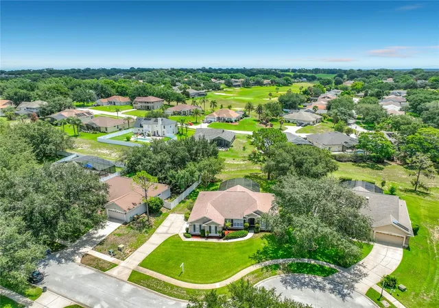 Homes for sale in Clermont, FL | 10512 Via Milano Ct, Clermont, FL 34711 | MLS# G5114683