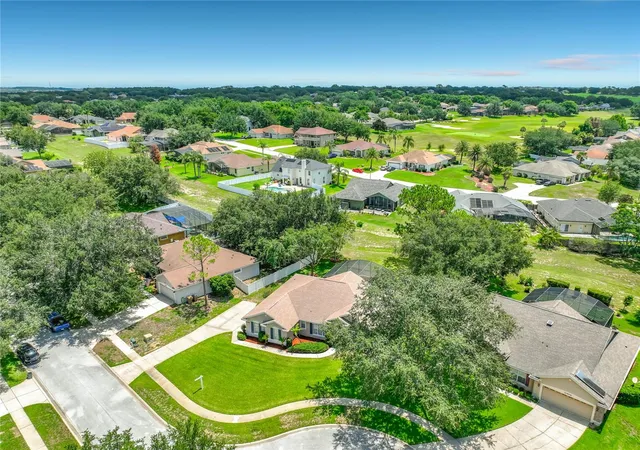 Homes for sale in Clermont, FL | 10512 Via Milano Ct, Clermont, FL 34711 | MLS# G5114683