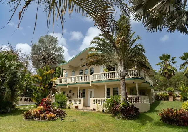 Homes for sale in Vieques, PR | 393 Monte Carmelo, Vieques, PR 00765 | MLS# PR9122569