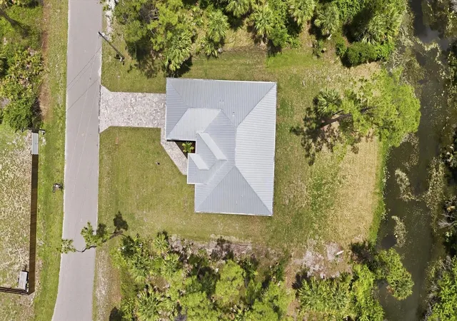 4th image of 2649 Simonton Ave, North Port, FL 34286 | MLS# C7528074