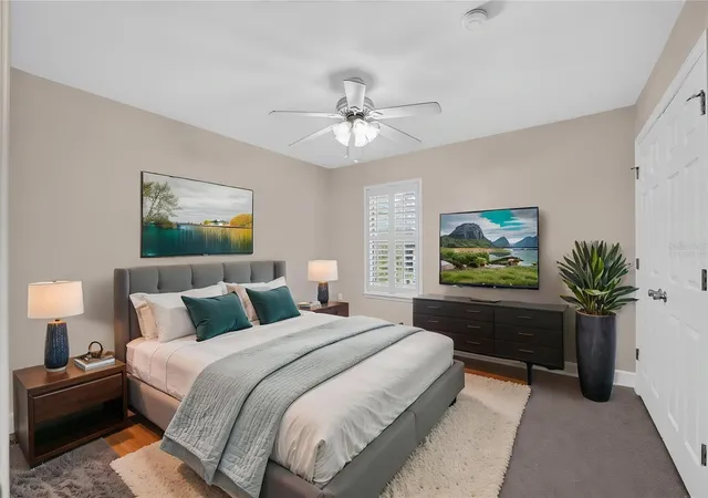 Listing Photo 4 - Condo for sale in building located at 2927 Sw 35Th Pl, GAINESVILLE, FL 32608 - Unit #115