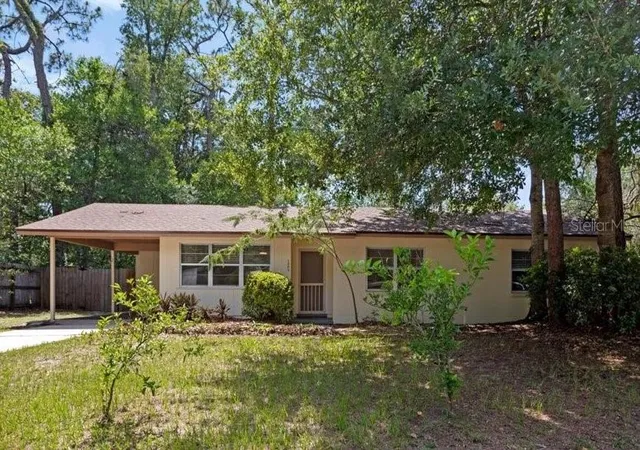 Photo 1 of Single family home for sale at 1302 Ne 14th Terrace, Gainesville, FL 32601 | MLS# GC541706 | Listing updated on 2026-07-12